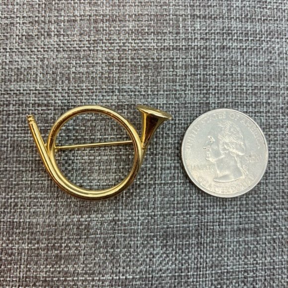 Jewelry French Horn Pin Brooch Gold Bugle Retro Vintage Music Horns